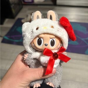 Hello Kitty labubu outfit